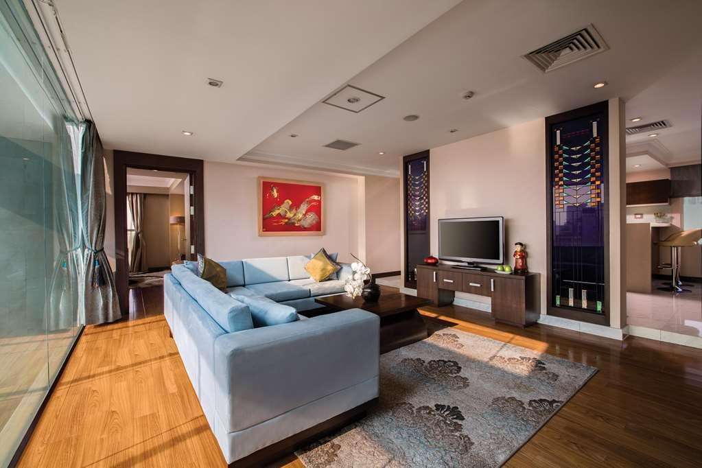 Silk Path Hotel