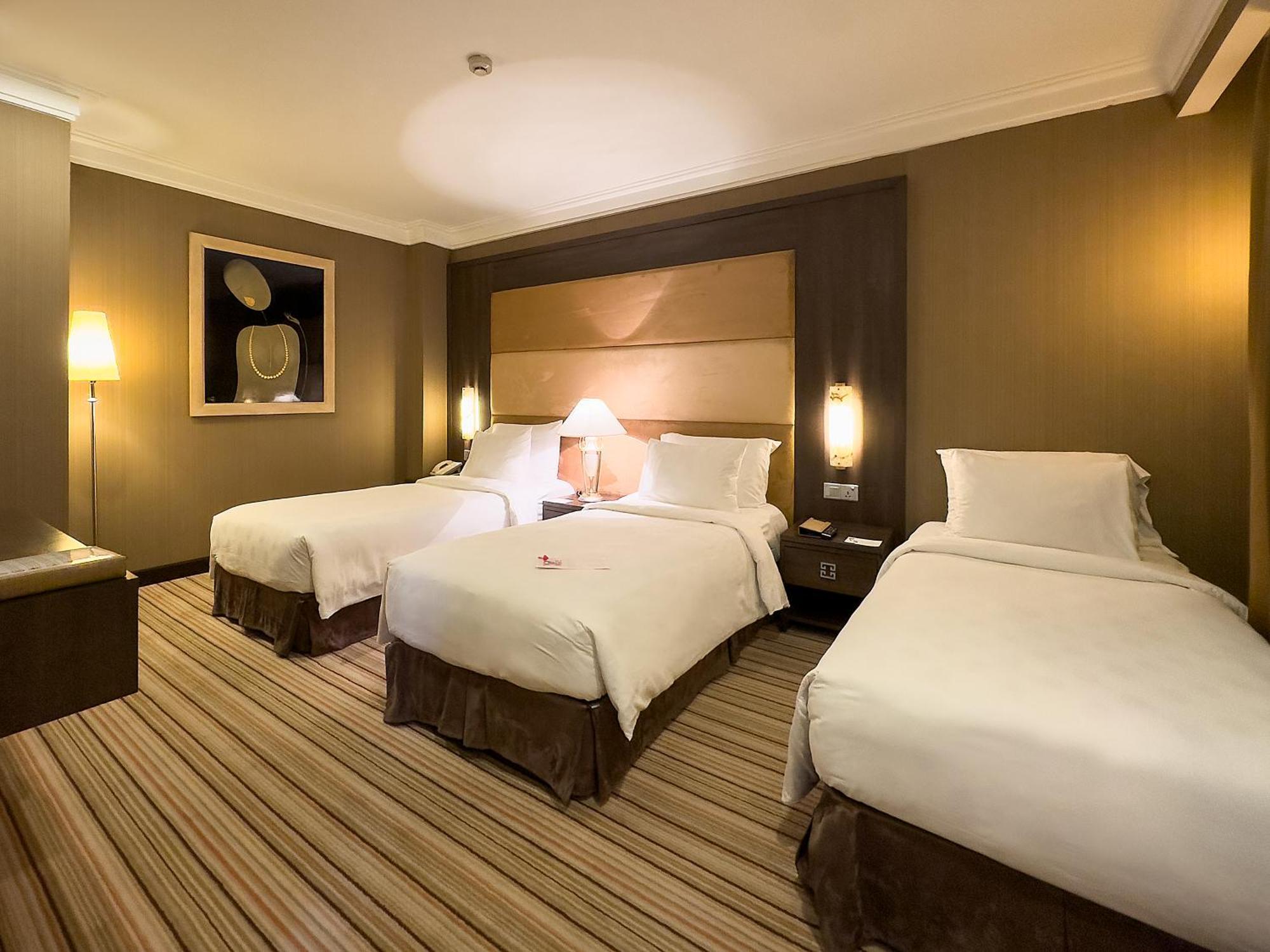 Silk Path Hotel