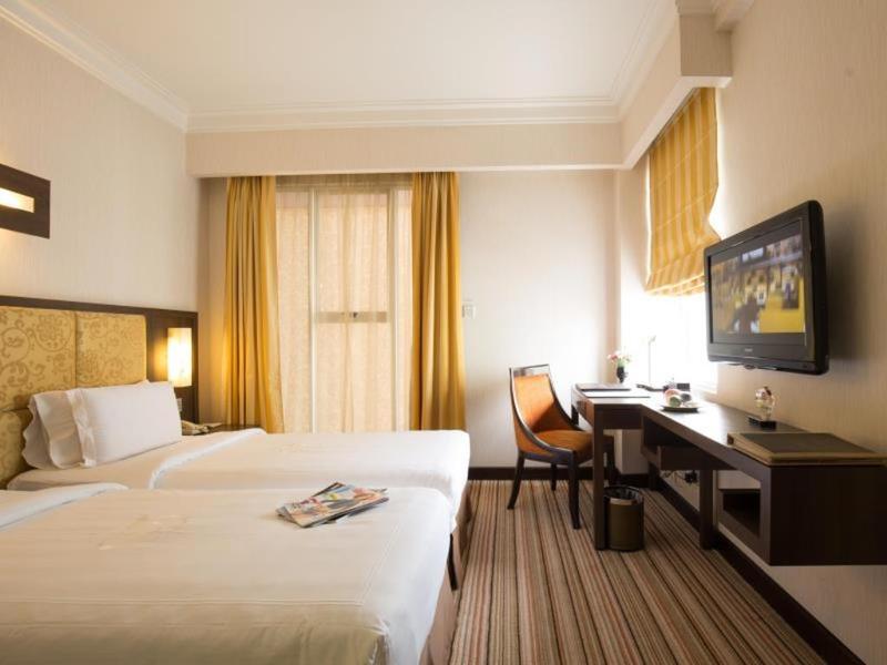 Hotel Silk Path 4*